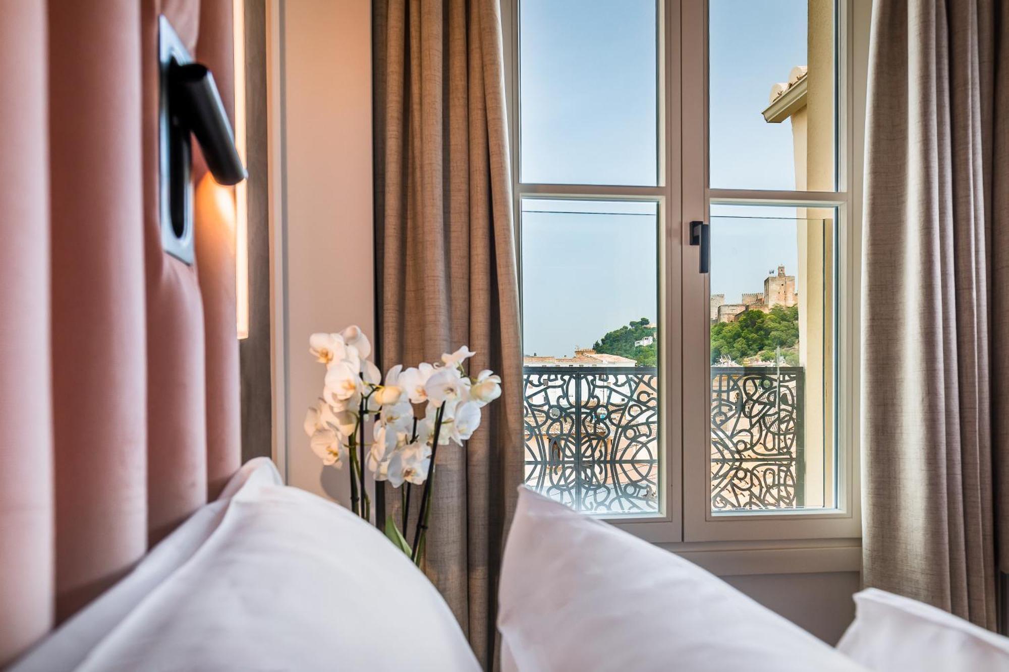 Suite Royale (2 Adultes + 1 Enfant)